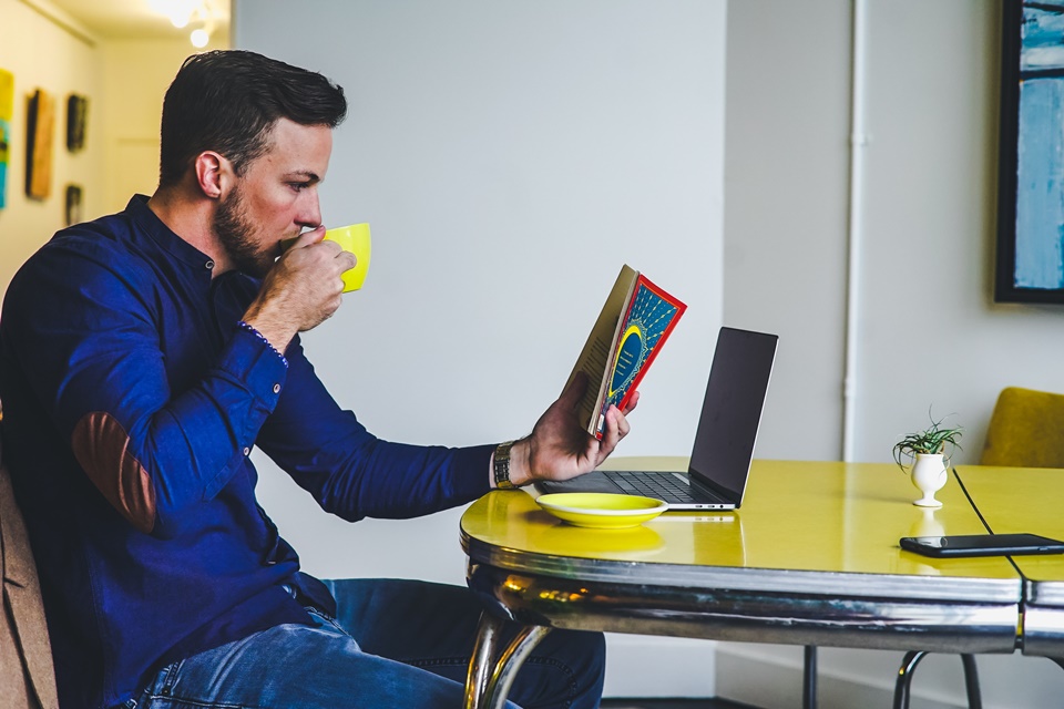 leitura com atenção